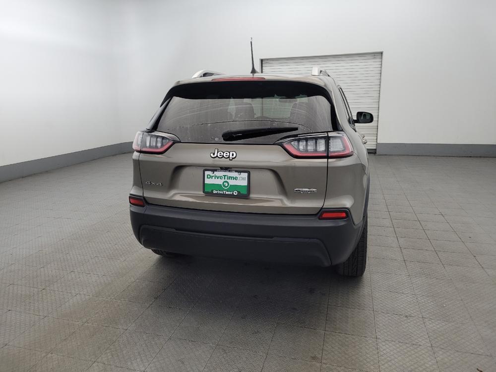 used 2020 Jeep Cherokee car, priced at $18,395