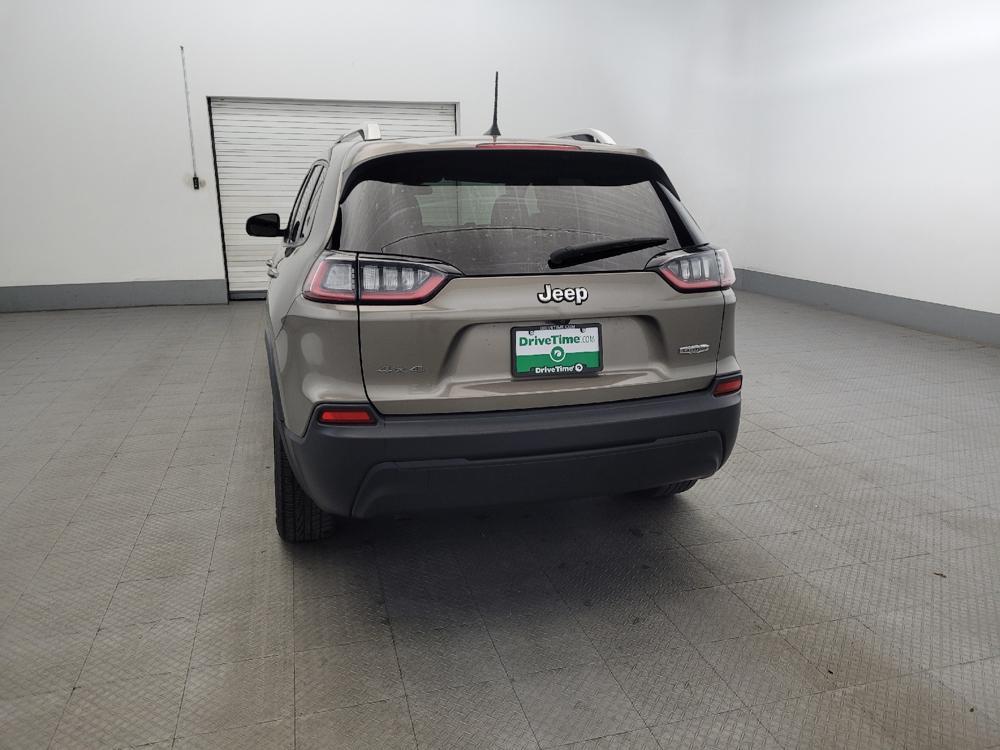 used 2020 Jeep Cherokee car, priced at $18,395