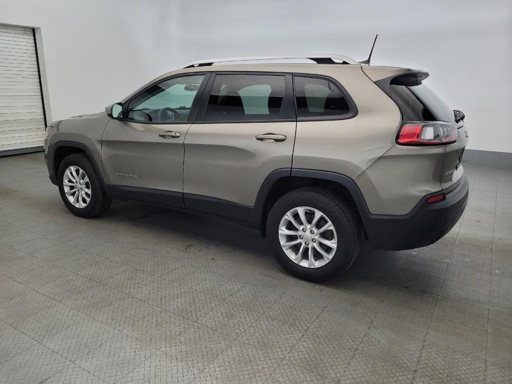 used 2020 Jeep Cherokee car, priced at $18,395