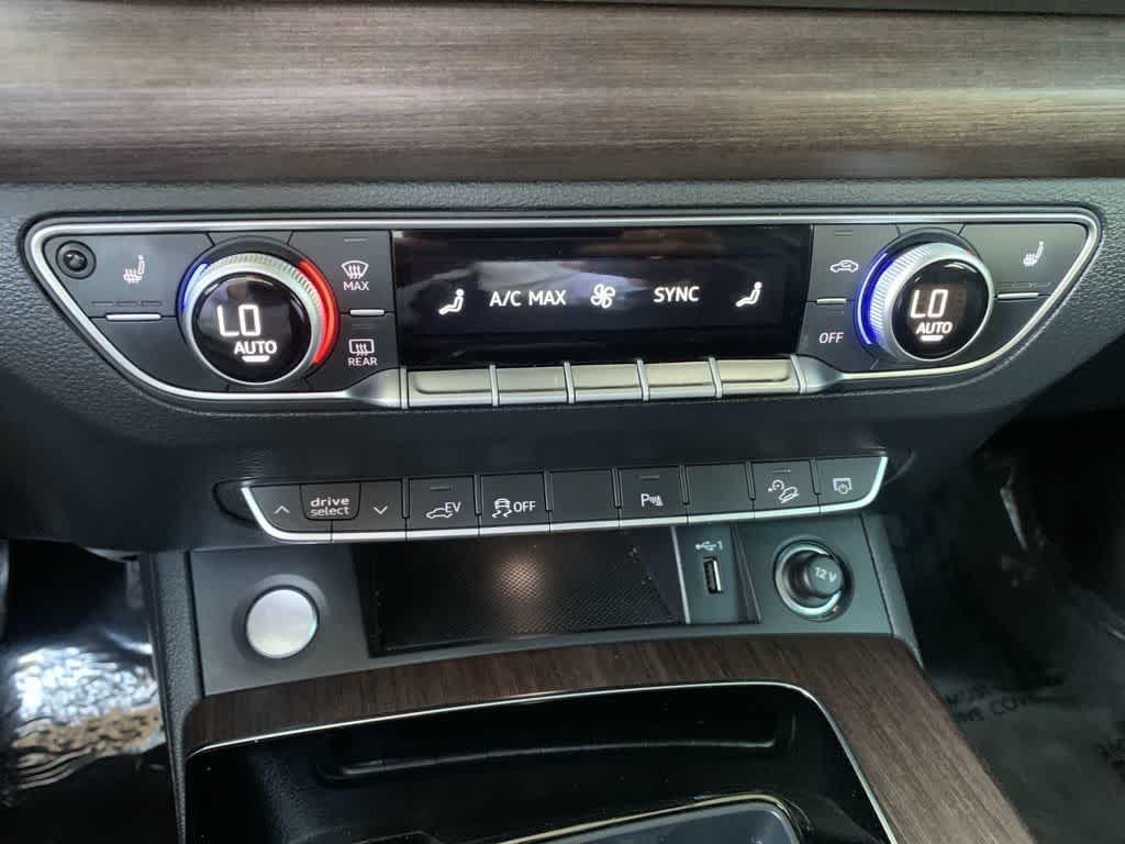 used 2023 Audi Q5 e car, priced at $32,998