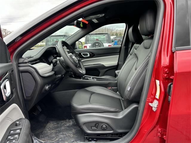 new 2025 Jeep Compass car, priced at $31,935