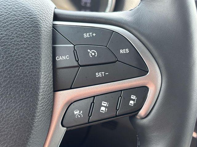 used 2021 Jeep Grand Cherokee car, priced at $31,650