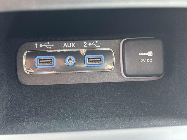 used 2021 Jeep Grand Cherokee car, priced at $29,395