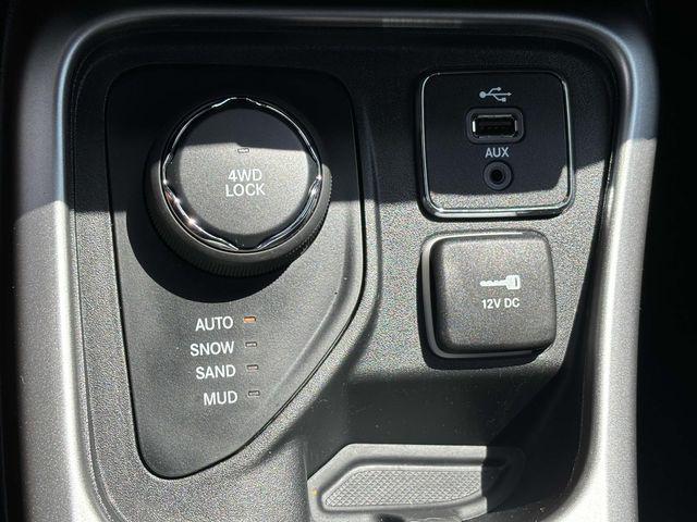 used 2018 Jeep Compass car, priced at $11,925