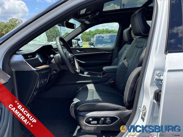 new 2025 Jeep Grand Cherokee L car, priced at $60,480