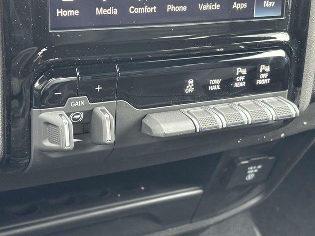 new 2025 Ram 2500 car, priced at $54,989