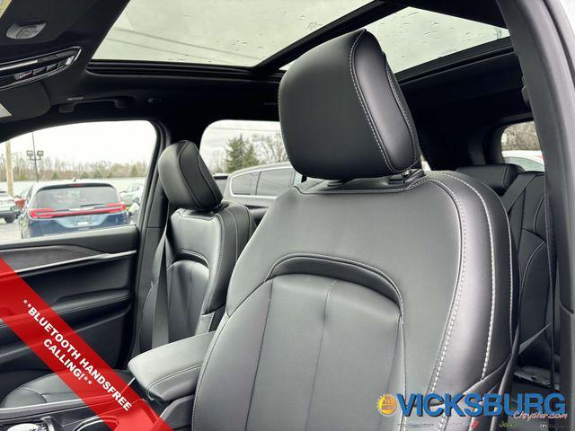 new 2025 Jeep Grand Cherokee 4xe car, priced at $54,578