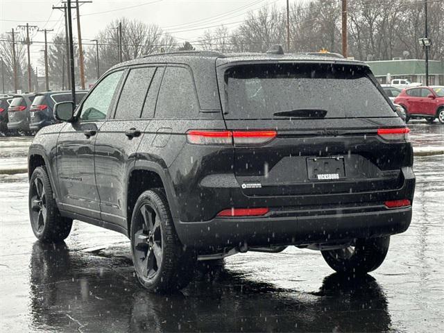 new 2025 Jeep Grand Cherokee car, priced at $45,020