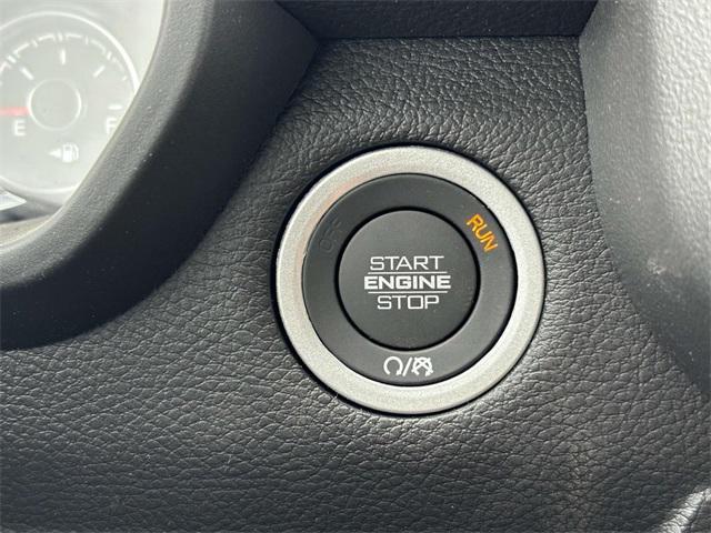 new 2025 Ram 1500 car, priced at $48,075