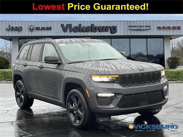 new 2025 Jeep Grand Cherokee car, priced at $47,035