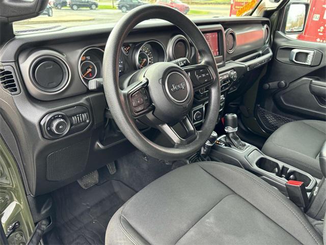 used 2022 Jeep Wrangler Unlimited car, priced at $33,001