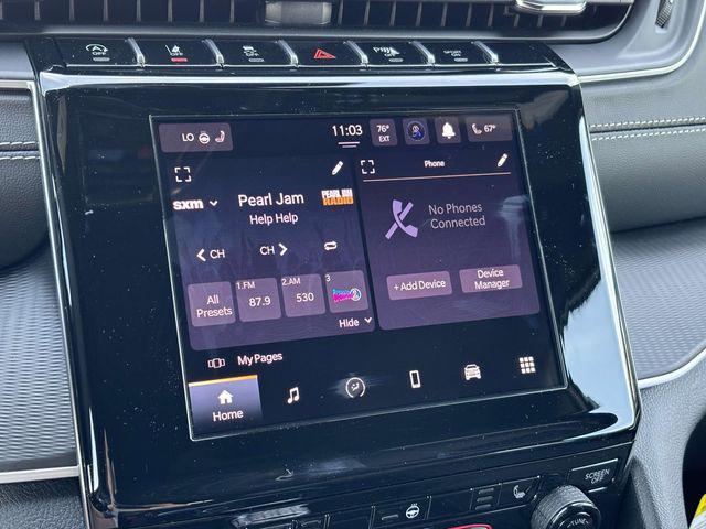 new 2025 Jeep Grand Cherokee car, priced at $42,155