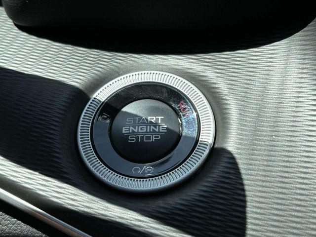 new 2025 Jeep Grand Cherokee car, priced at $42,155