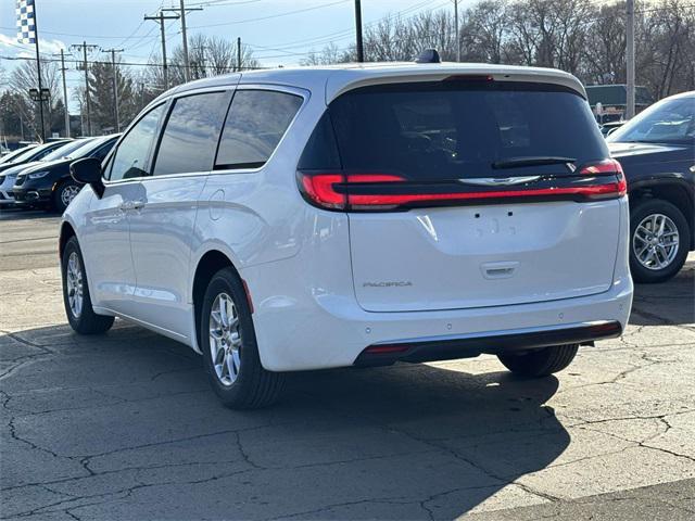 new 2025 Chrysler Pacifica car, priced at $41,145