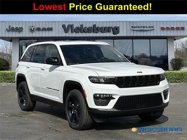 new 2025 Jeep Grand Cherokee car, priced at $49,140