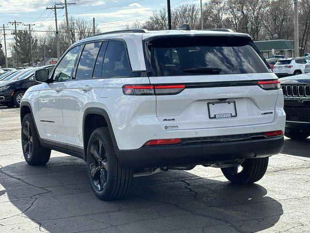 new 2025 Jeep Grand Cherokee car, priced at $49,276