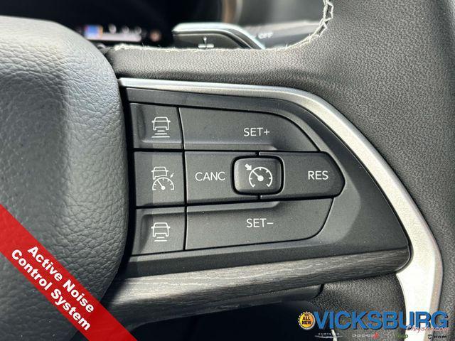 new 2025 Jeep Grand Cherokee car, priced at $46,276