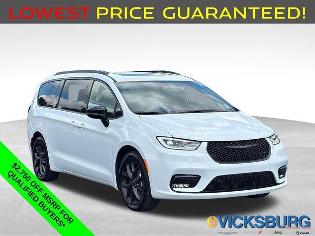 new 2026 Chrysler Pacifica car, priced at $47,935
