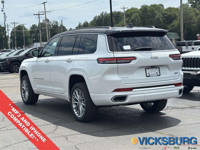 new 2025 Jeep Grand Cherokee L car, priced at $60,055