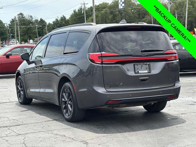 used 2021 Chrysler Pacifica car, priced at $25,186