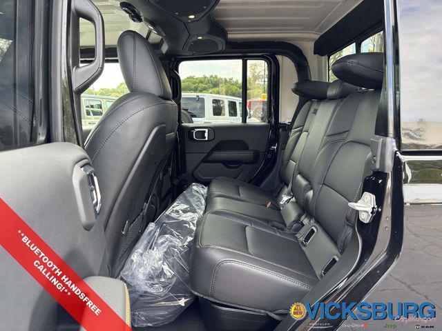 new 2025 Jeep Gladiator car, priced at $44,776
