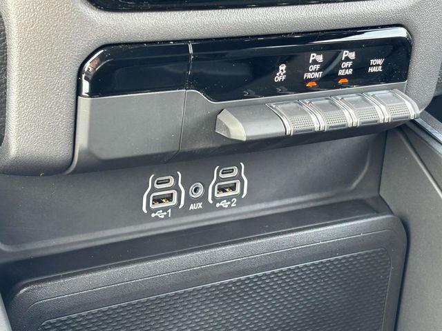 new 2025 Ram 1500 car, priced at $47,437