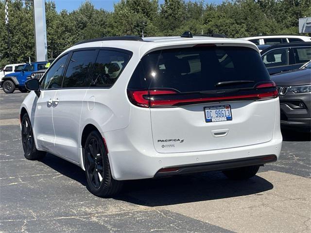 used 2024 Chrysler Pacifica car, priced at $41,163