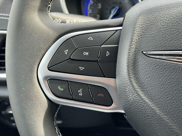 new 2025 Chrysler Pacifica car, priced at $42,232