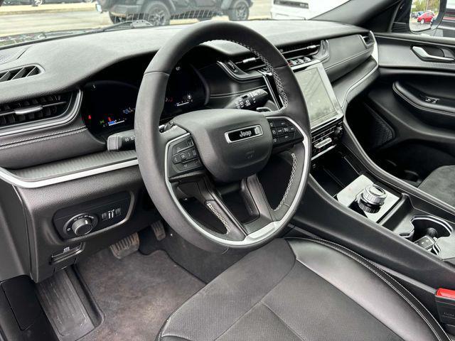 used 2023 Jeep Grand Cherokee car, priced at $31,575