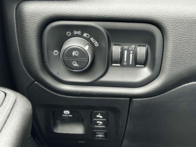 new 2025 Ram 1500 car, priced at $51,872