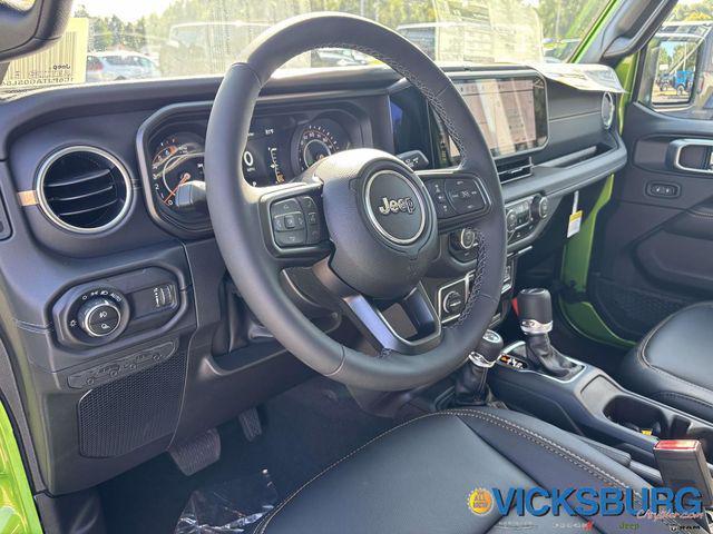 new 2025 Jeep Gladiator car, priced at $45,935