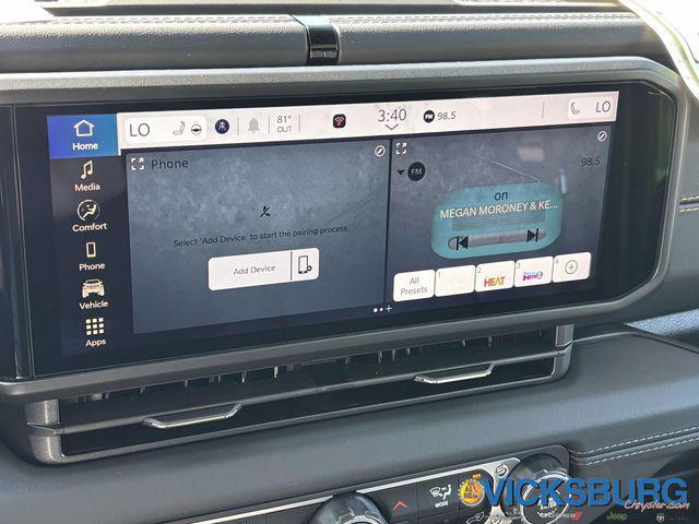 new 2025 Jeep Gladiator car, priced at $45,935