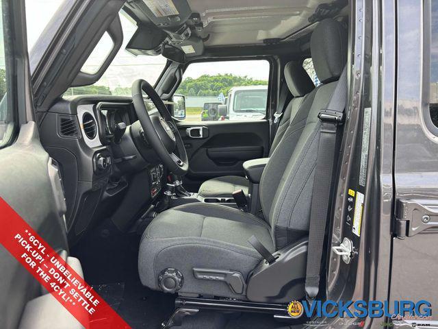 new 2025 Jeep Wrangler car, priced at $49,085