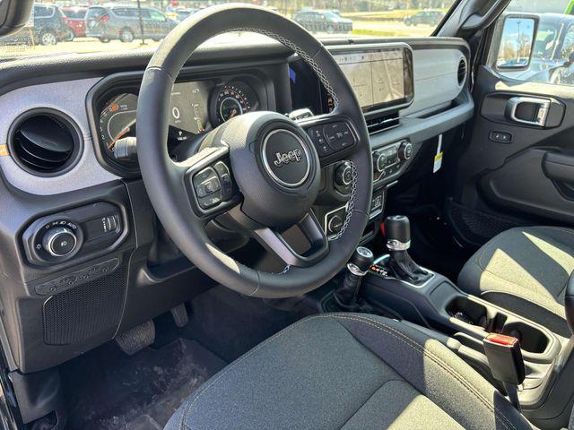 new 2025 Jeep Wrangler car, priced at $47,799