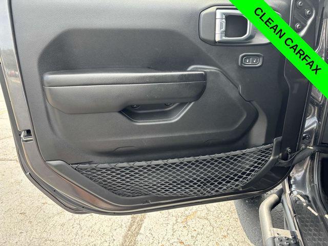 used 2021 Jeep Gladiator car, priced at $27,308