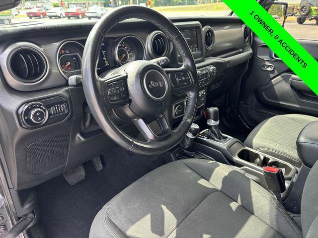 used 2021 Jeep Gladiator car, priced at $27,308