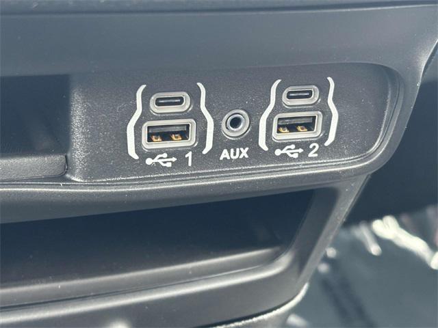 new 2025 Chrysler Pacifica car, priced at $42,420