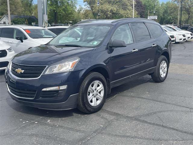 used 2015 Chevrolet Traverse car, priced at $9,475