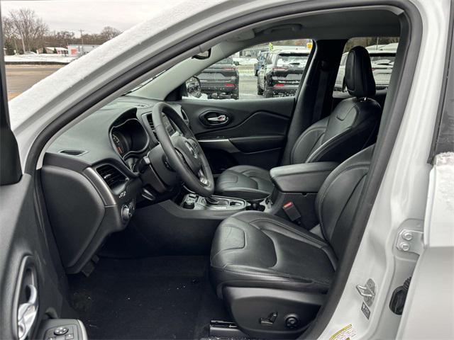 used 2021 Jeep Cherokee car, priced at $22,991