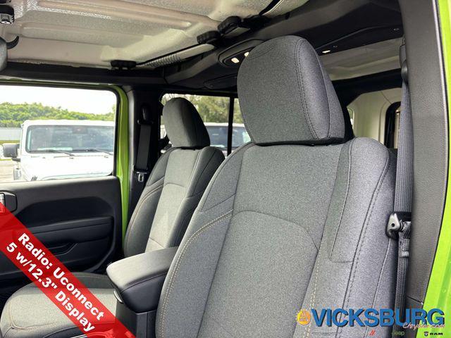 new 2025 Jeep Wrangler car, priced at $49,585