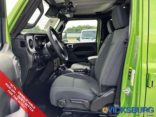 new 2025 Jeep Wrangler car, priced at $49,585