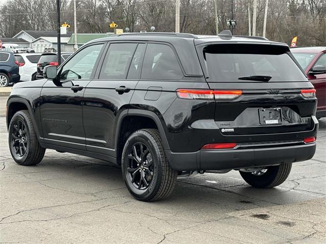 new 2025 Jeep Grand Cherokee car, priced at $40,530