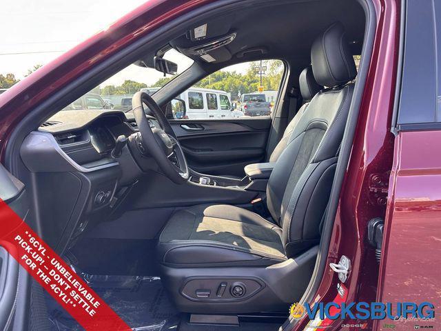 new 2025 Jeep Grand Cherokee L car, priced at $44,394