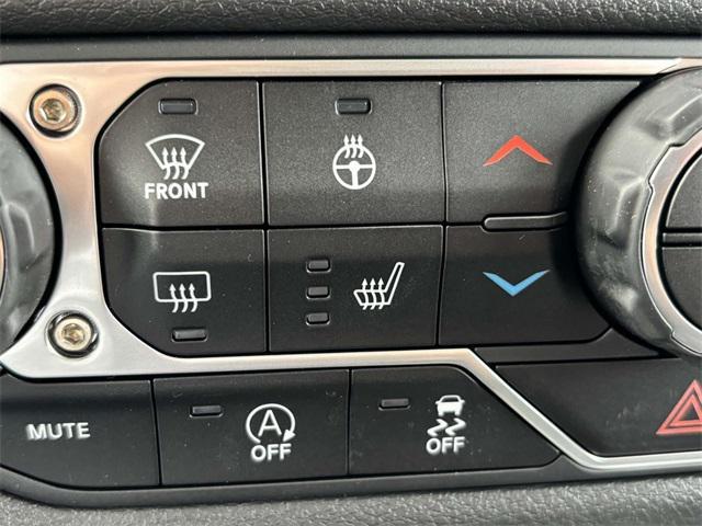 new 2025 Jeep Wrangler car, priced at $49,340
