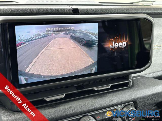 new 2025 Jeep Wrangler car, priced at $47,981