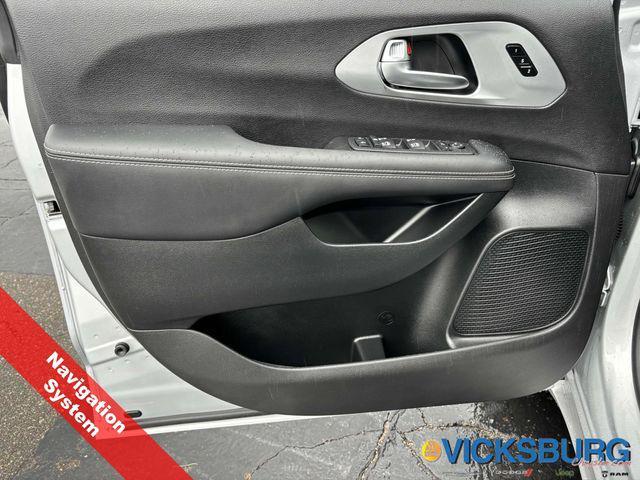 new 2026 Chrysler Pacifica car, priced at $48,933