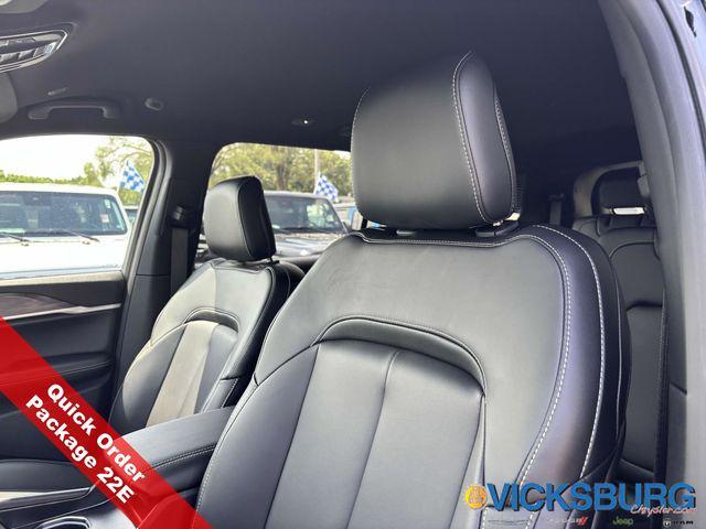 new 2025 Jeep Grand Cherokee L car, priced at $47,892