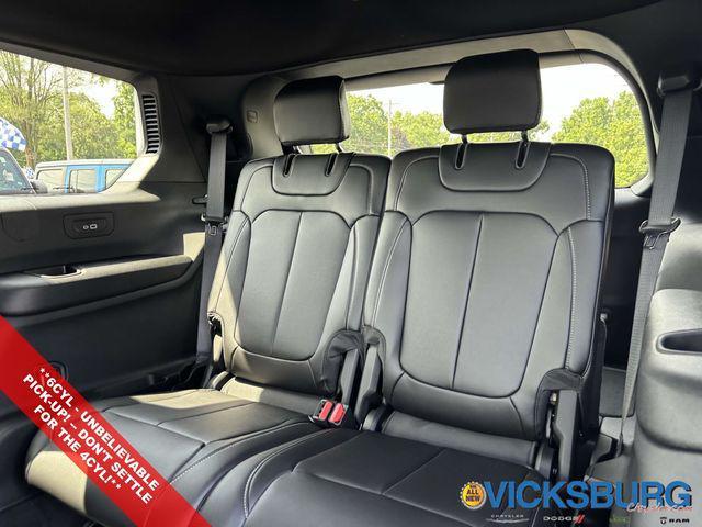 new 2025 Jeep Grand Cherokee L car, priced at $47,892
