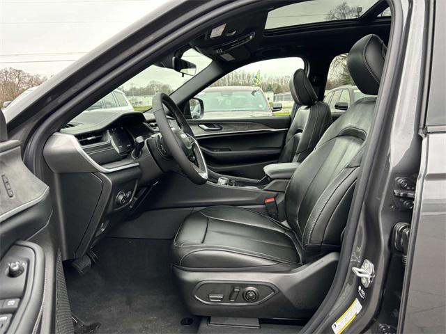 new 2025 Jeep Grand Cherokee L car, priced at $48,885