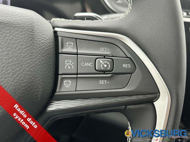new 2025 Jeep Grand Cherokee car, priced at $37,272